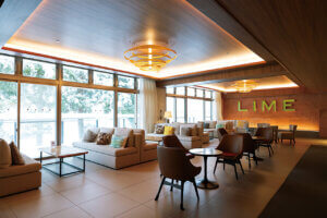 2024NɃI[vṼJtF9̉摜40