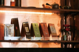 �V���ɂ��邨���̐��X4�I�@�����̋�ԂŔ����̌����B�̉摜13