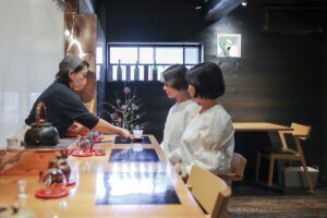 �V���ɂ��邨���̐��X4�I�@�����̋�ԂŔ����̌����B�̉摜11