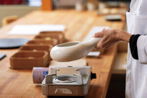 �V���ɂ��邨���̐��X4�I�@�����̋�ԂŔ����̌����B�̉摜21