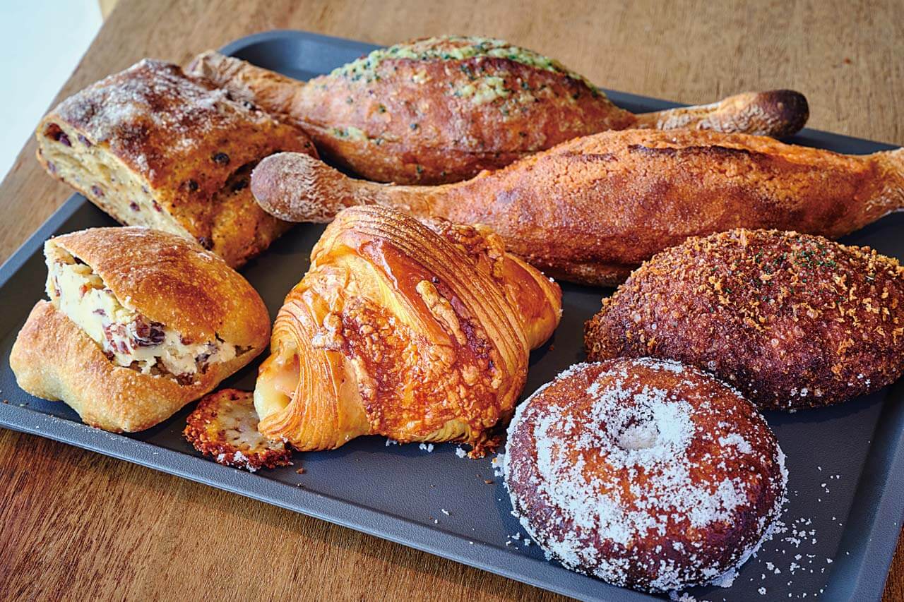 ビッグスワンそばにベーカリー新店「MOUNT TEN BREAD」誕生！開放的な