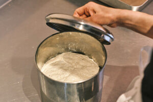 ���s�������I 1�N�ȓ��ɃI�[�v�������V���̃x�[�J���[5���̉摜17