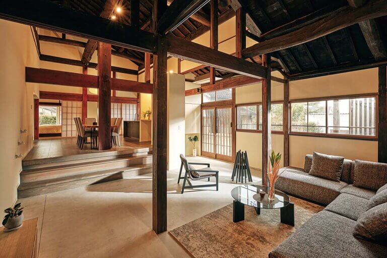 佐渡市に古民家再生プライベートヴィラ「さどまり 泉の家」オープン!伝統×モダンの上質な空間 佐渡市に古民家再生プライベートヴィラ「さどまり 泉の家」オープン!伝統×モダンの上質な空間