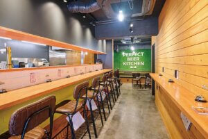 �r�[���Ɠ��g���̐��X�uPERFECT BEER KITCHEN�v���V�����o�X�I�����擌��ʂɃI�[�v���̉摜6