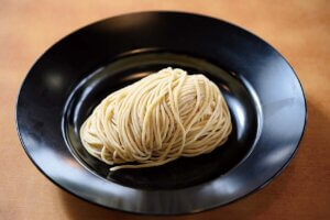 �X������z�s�́uGita�v�����É���̃��[�����X�u�t�v��2���X�Ƃ��ăI�[�v���̉摜4