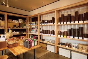 SUZUKI COFFEEƂ傱R{IJtFVbvuikkokuvsɃI[v̉摜5