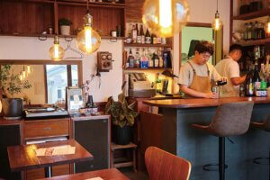 �ٓ��s�𐷂�グ��𗬋��_�ɁI�u�i���L���e���v�I�[�v���@�����`��X�C�[�c�A���E�y�j�͋������ɂ̉摜6