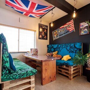 suAmerican Diner BEARSvsɈړ]I[vI{AJX^C̃o[K[ƋCyɂ̉摜5