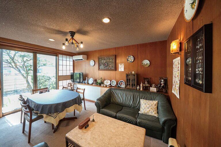 ̑OcƂKbgXuCreperie cafe HanasakuvɃI[vIAeB[NȋԂɂڂ̉摜4