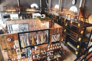 �S���������H�̋x�����B�V���e�n�̐����x�[�J���[�����ł����X�|�b�g�b��z�s�̉摜24