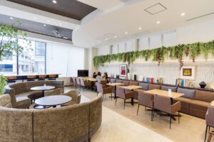 �S���������H�̋x�����B�V���e�n�̐����x�[�J���[�����ł����X�|�b�g�b��z�s�̉摜35