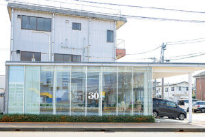 �S���������H�̋x�����B�V���e�n�̐����x�[�J���[�����ł����X�|�b�g�b�����s�̉摜18