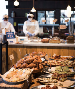 �S���������H�̋x�����B�V���e�n�̐����x�[�J���[�����ł����X�|�b�g�b�V���s�̉摜2