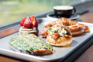 �S���������H�̋x�����B�V���e�n�̐����x�[�J���[�����ł����X�|�b�g�b�V���s�̉摜3