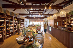 �S���������H�̋x�����B�V���e�n�̐����x�[�J���[�����ł����X�|�b�g�b������싛���G���A�̉摜14