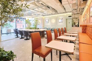 �l�C�J�t�F�`�F�[�����������o�X�I�uEXCELSIOR CAFFE �V���r���{�[�h�v���C�X�X�v�I�[�v���̉摜6