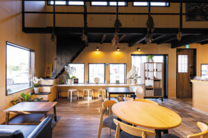 �S���������H�̋x�����B�V���e�n�̐����x�[�J���[�����ł����X�|�b�g�b��z�s�̉摜19