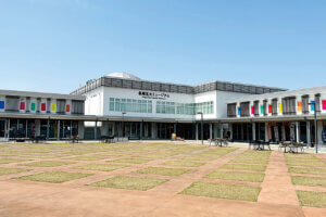 �S���������H�̋x�����B�V���e�n�̐����x�[�J���[�����ł����X�|�b�g�b�����s�̉摜14