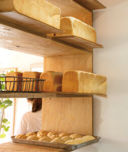 �S���������H�̋x�����B�V���e�n�̐����x�[�J���[�����ł����X�|�b�g�b�V���c�s�̉摜3