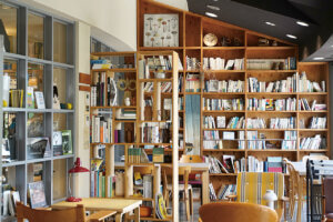 �S���������H�̋x�����B�V���e�n�̐����x�[�J���[�����ł����X�|�b�g�b����O���G���A�̉摜7