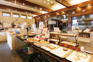 �S���������H�̋x�����B�V���e�n�̐����x�[�J���[�����ł����X�|�b�g�b�����s�̉摜5