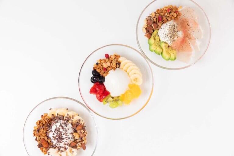 �k�����㗤�I�O���[�N���[�O���g���A�T�C�[�{�E�����X�uYOGI GREEKYOGURT��ACAI �V���w�O�X�v�I�[�v��