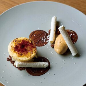 �A�V�F�b�g�f�Z�[�����X�uSalon d�f Ete�v���V���w�O�Ɉړ]�@�D��ȋ�ԂŎM����f�U�[�g���̉摜5