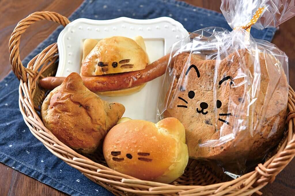 東区の雑貨店「くろ猫屋」内にベーカリー「くろねこのしっぽ」オープン