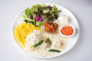 �}���٥�V���b�v�����h���I�{�݂ƈꏏ�ɖ��i�ł���V���́g���݃J�t�F�h6���̉摜3