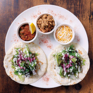 �����̖��������I�K�ꂽ��}�X�g�ŃI�[�_�[�������A�V���J�t�F�́g�Ŕ��j���[�h �����`�҂̉摜3