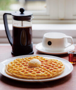 �����̖��������I�K�ꂽ��}�X�g�ŃI�[�_�[�������A�V���J�t�F�́g�Ŕ��j���[�h �X�C�[�c�҂̉摜28